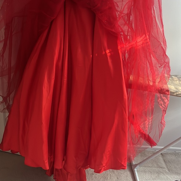 Long red pageant gown with blue iridescent sequins and flower embroidery - Picture 3 of 7